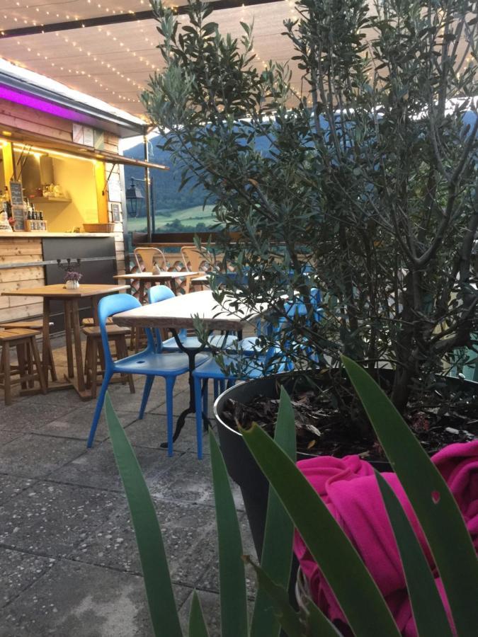 Gite La Cerise Qui Rit La Cresse Eksteriør bilde